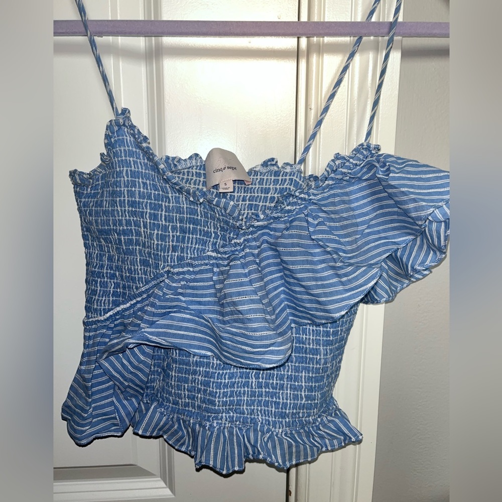 Cinq à sept Mara top - asymmetrical with frill size small